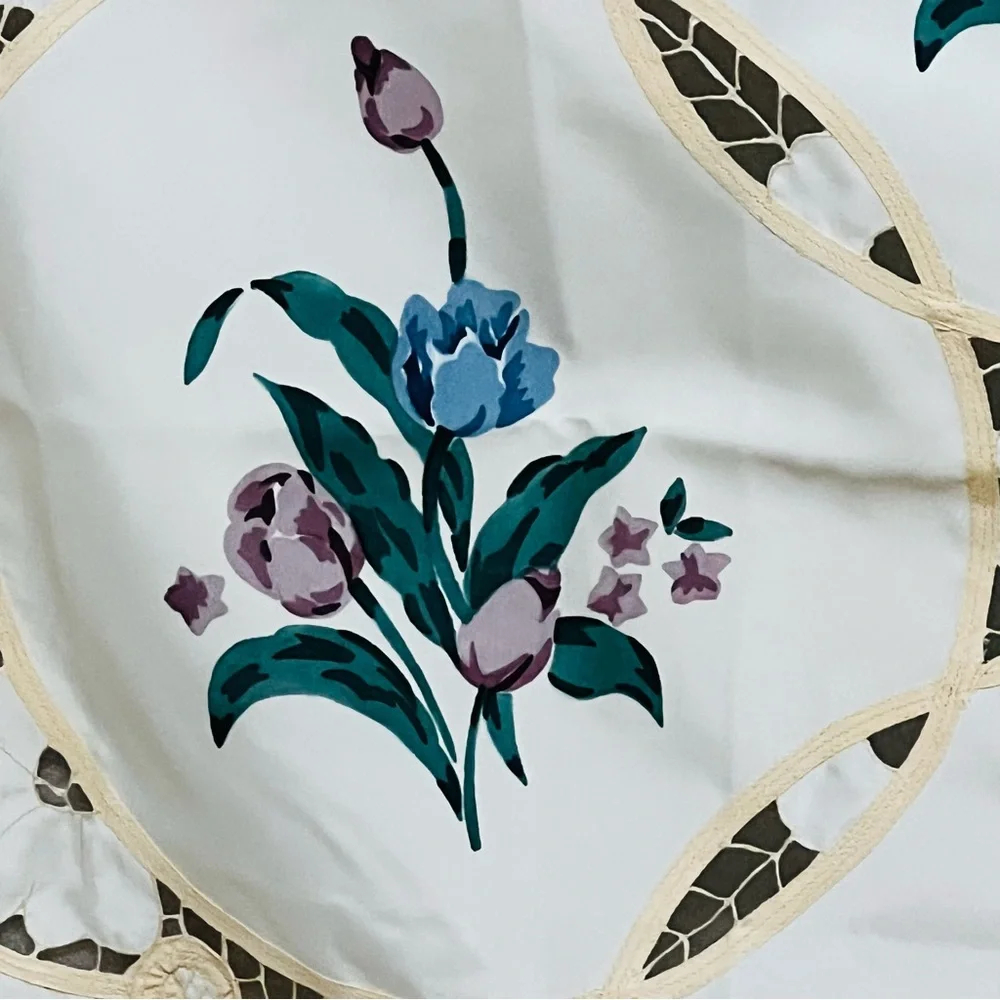 Vintage Fabric Valance Shower Curtain With Floral Design /Lace Bric-a-Brac Trim